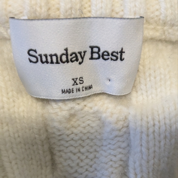 Aritzia Sunday Best Winston Sweater Vest XS White Navy Striped Cable Knit Crop - Picture 7 of 10